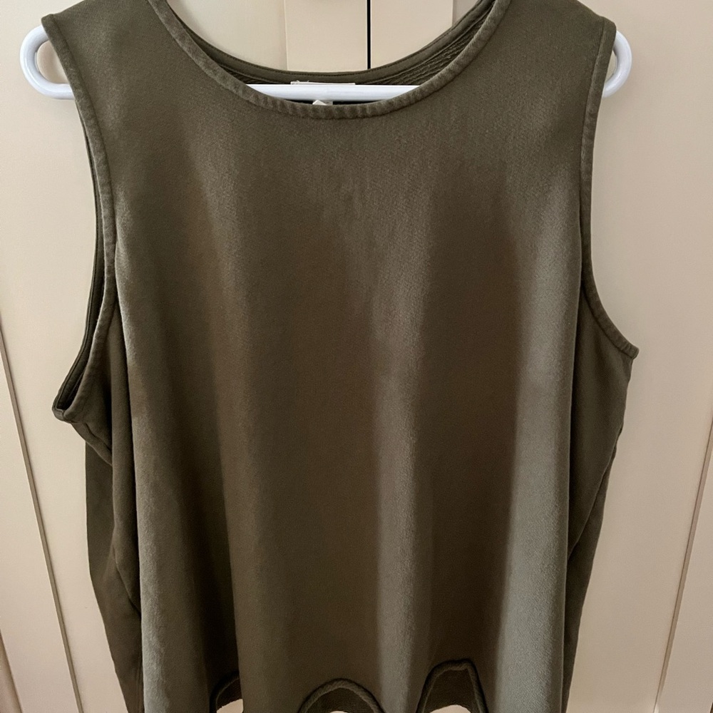 Eileen Fisher Olive Green Sleeveless top 2X